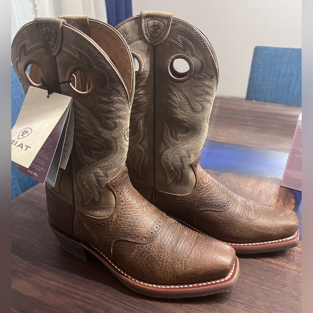 Ariat Cowboy Boots 41.5 Brand new with tags. No box.